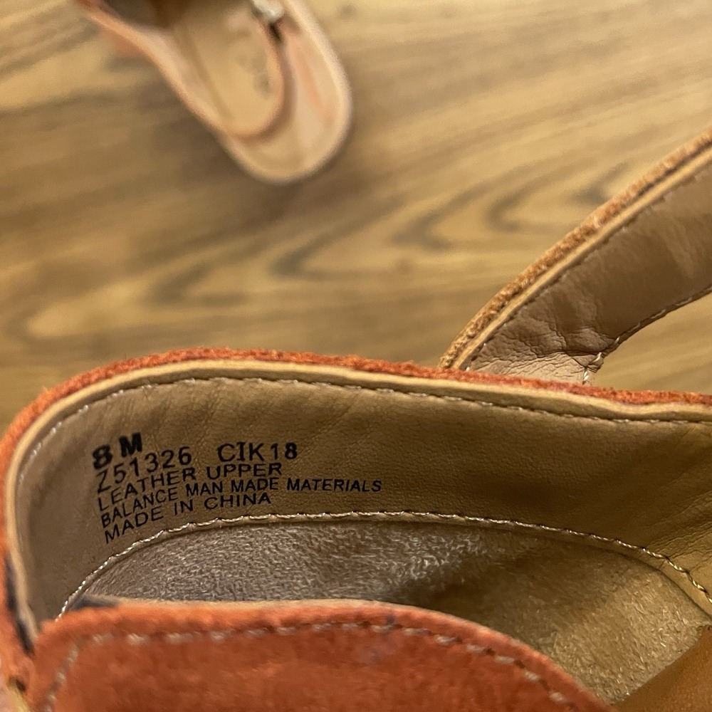 B.O.C. Red Suede Mules with Brown Wedge - Picture 8 of 12